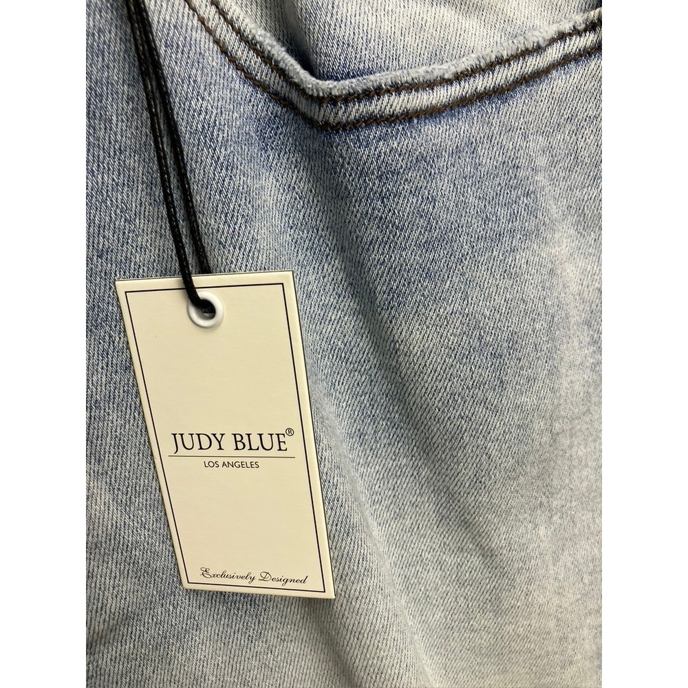 Judy Blue Light Wash High Waist Frayed Hem Denim Jean Shorts Plus Size 3XL NEW - Picture 4 of 11